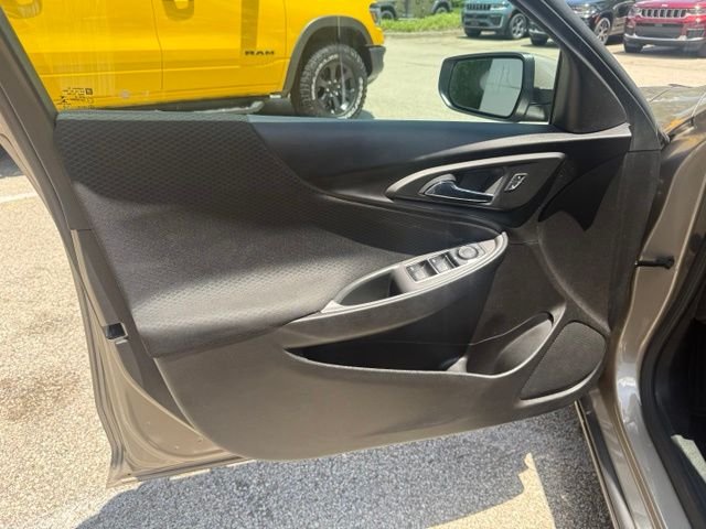 2024 Chevrolet Malibu 1LT - Photo 14