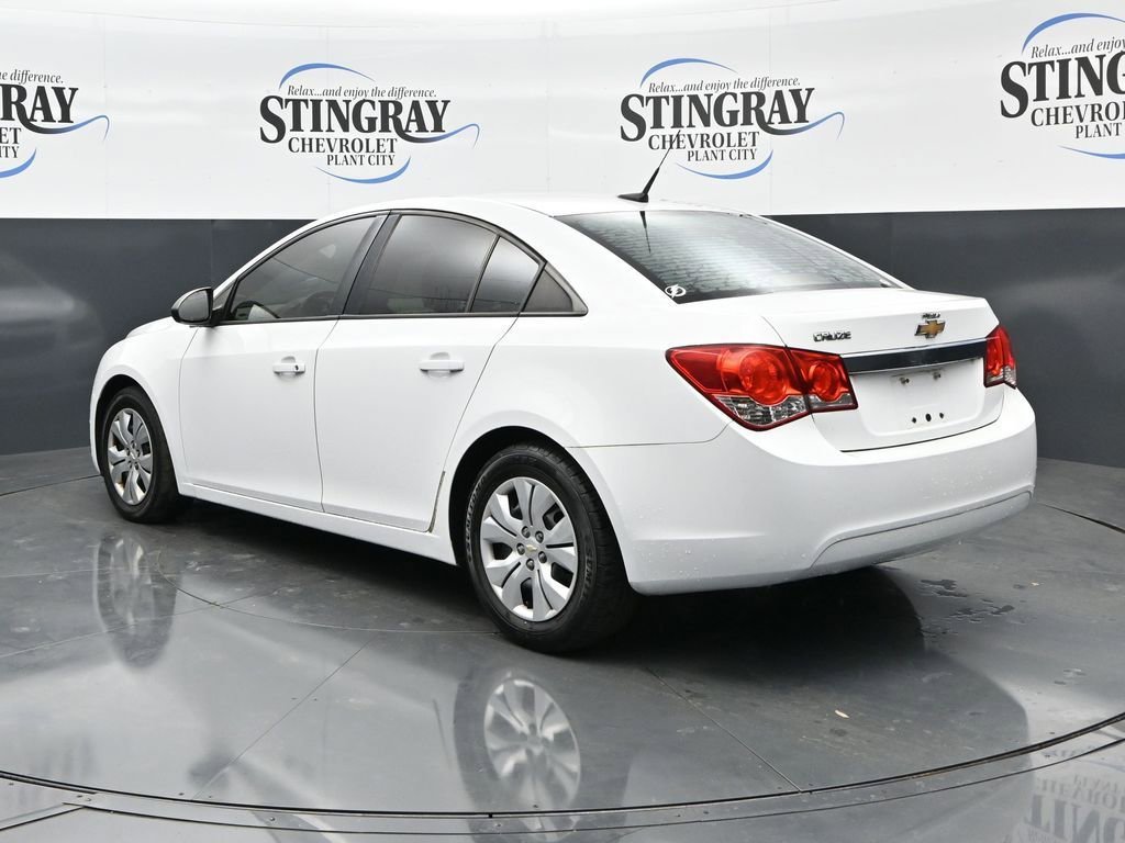 Used 2014 SUMMIT WHITE Chevrolet LS image 5