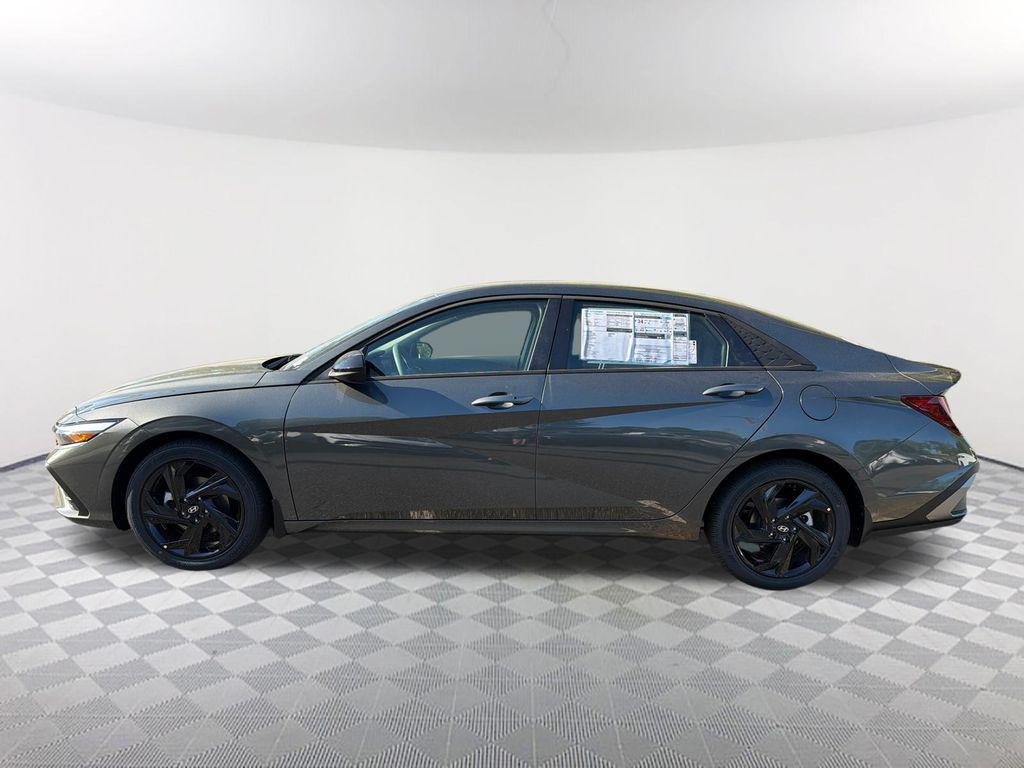 New 2026 Gray Hyundai SEL Sport image 8
