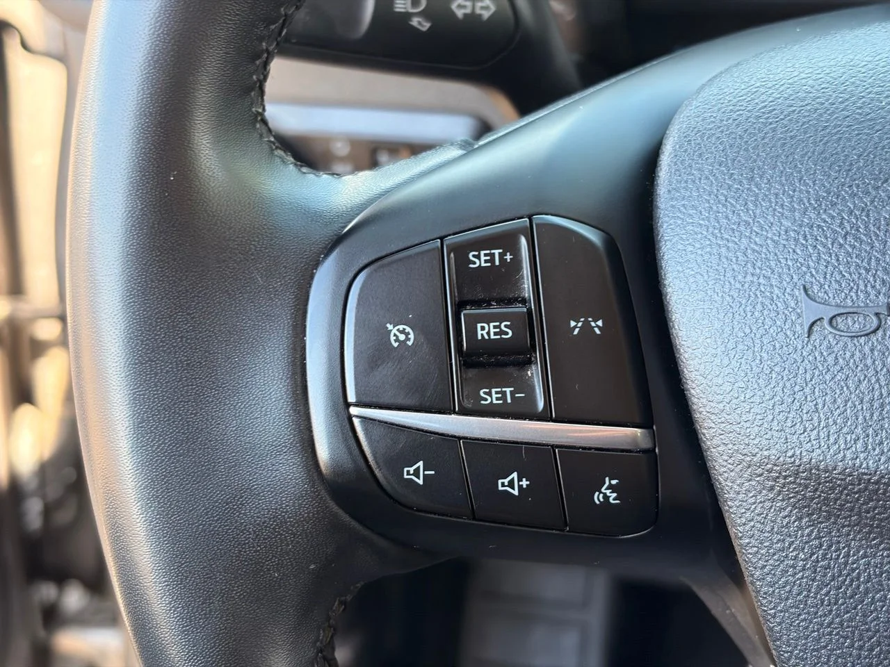 Used 2024 Gray Metallic Ford Active image 24