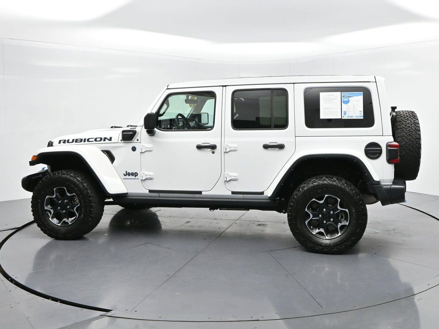 Used 2023 Bright White Clearcoat Jeep Rubicon image 5