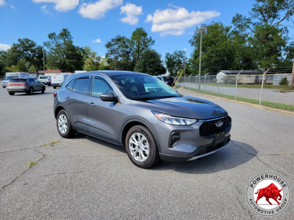 Used 2023 Gray Ford Active image 9