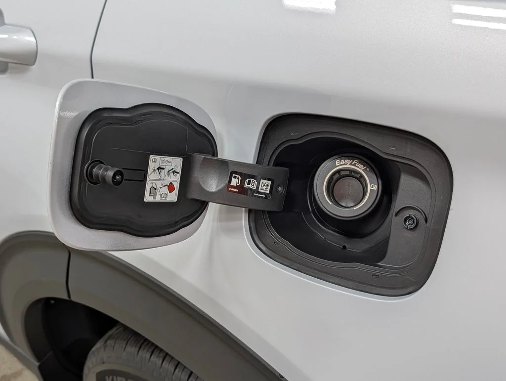 New 2026 Space White Metallic Ford Active image 25