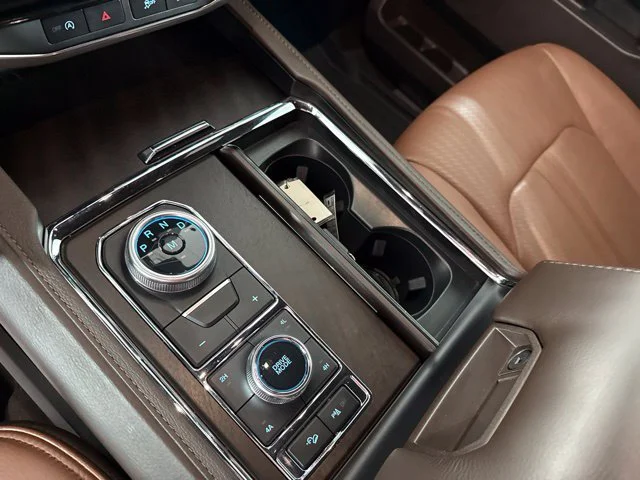 Used 2024 White Ford King Ranch image 20