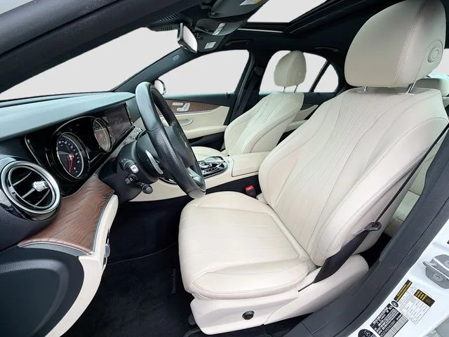 Used 2017  Mercedes-Benz E 300 image 11
