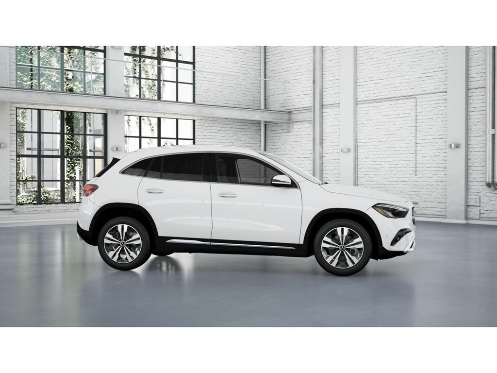 New 2026 Polar White Mercedes-Benz GLA 250 4MATIC® image 15