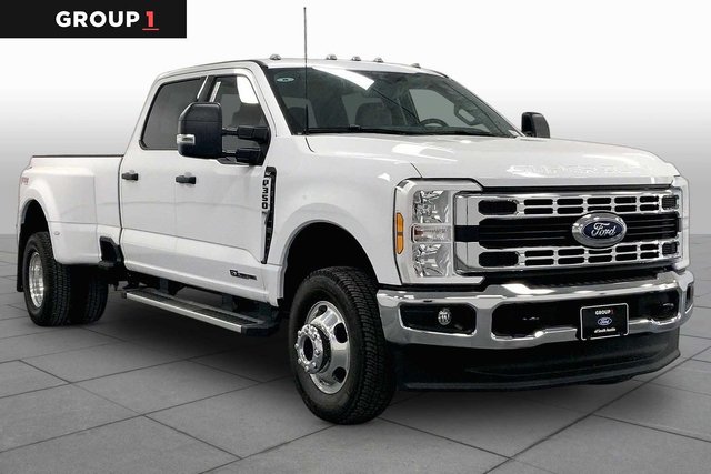 New 2026 Ford Super Duty F-350® XLT