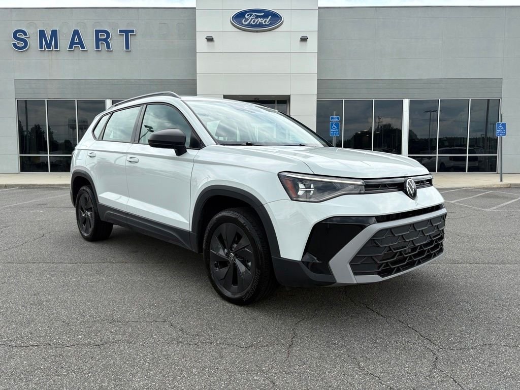 2025 Volkswagen Taos
