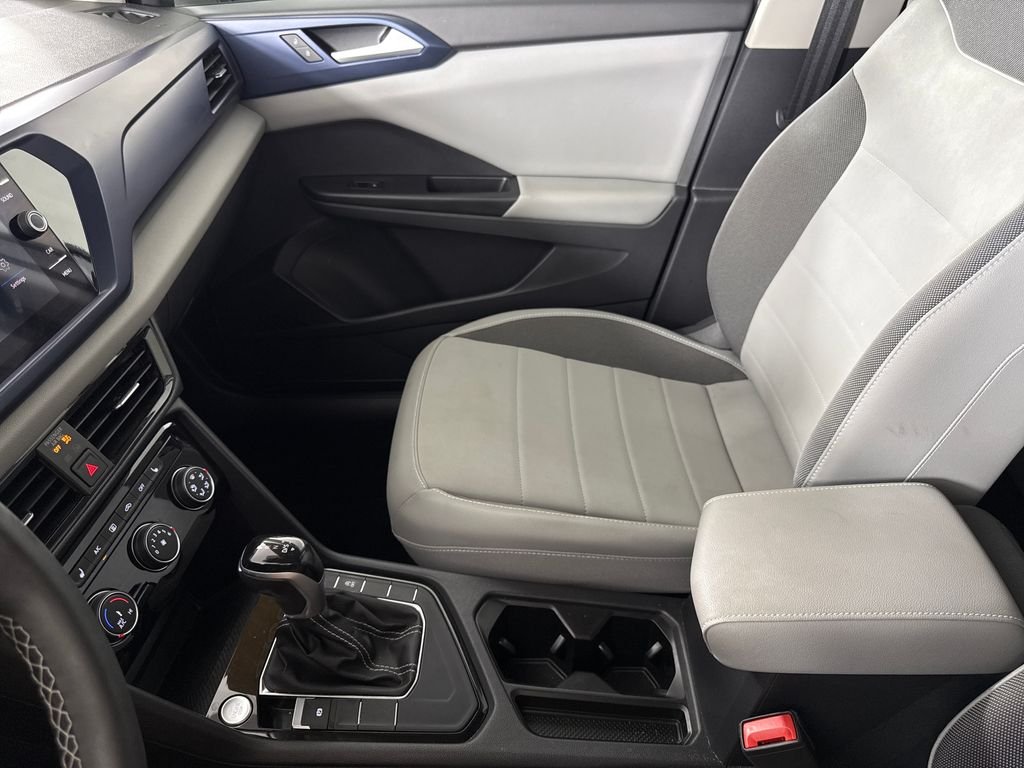 2023 Volkswagen Taos SE - Photo 18