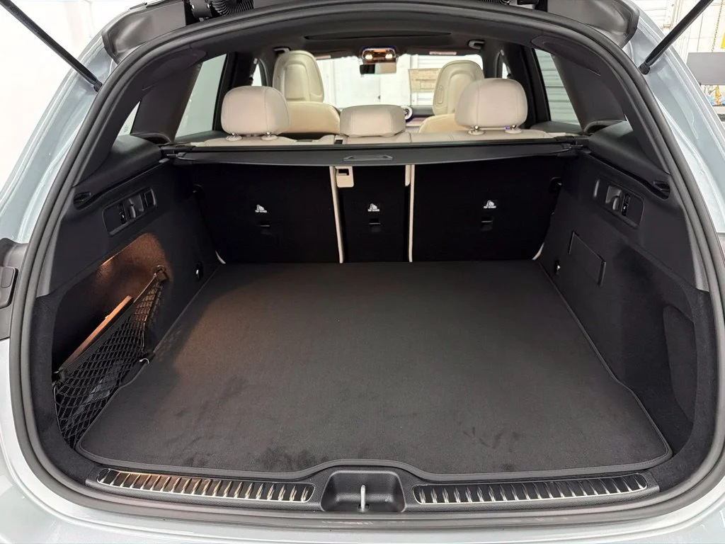 New 2027 Silver Mercedes-Benz GLC 300 image 25