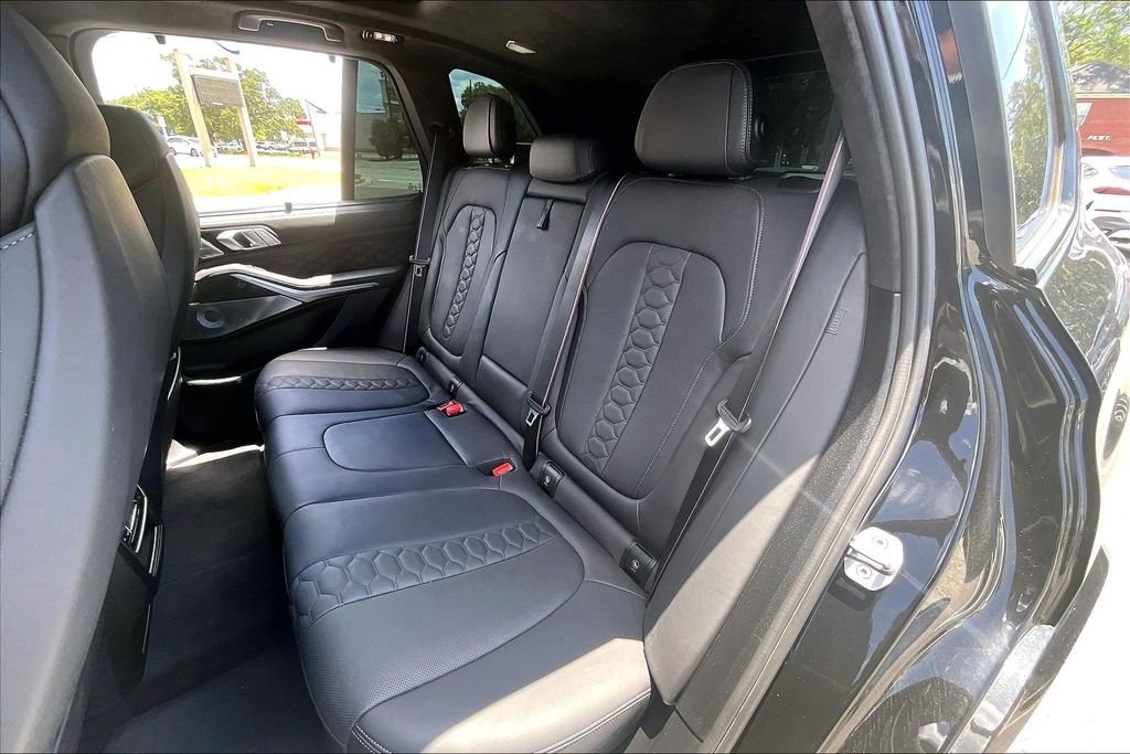 Used 2021 Black BMW Base image 18