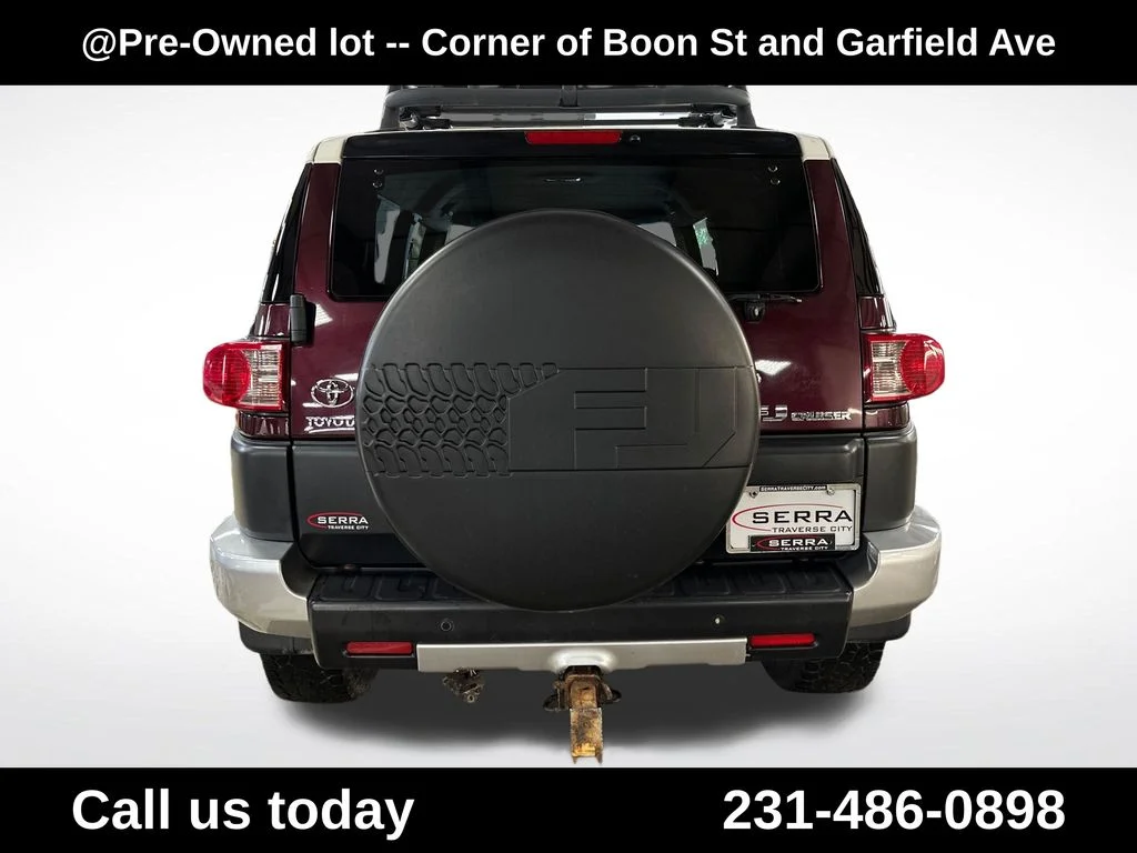 Used 2007 Red Toyota Base image 4