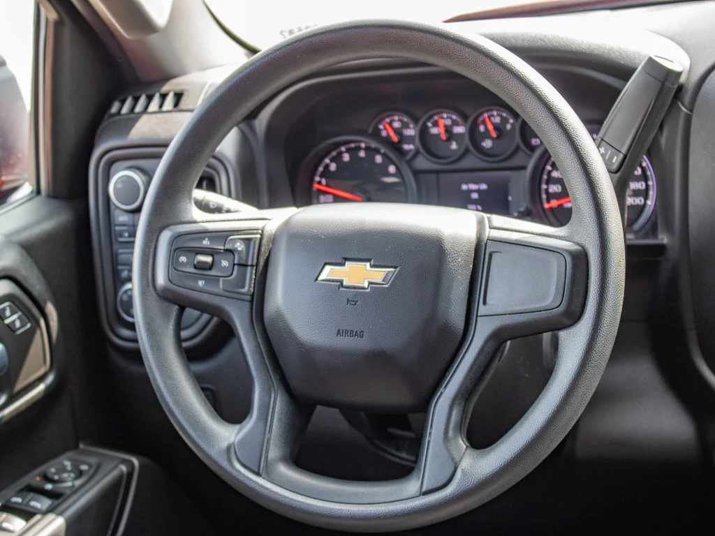 Used 2024 Red Hot Chevrolet Custom image 35