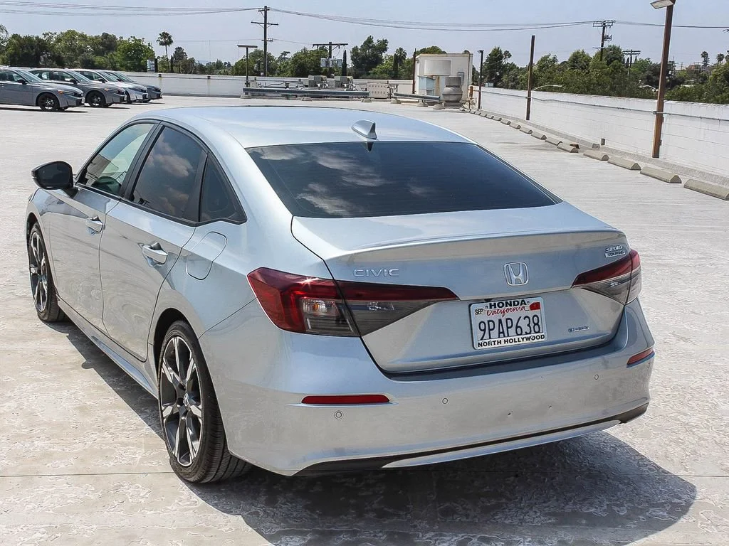2025 Honda Civic Sport - Photo 32