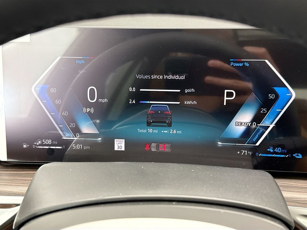 New 2026 Carbon Black Metallic BMW xDrive50e image 33