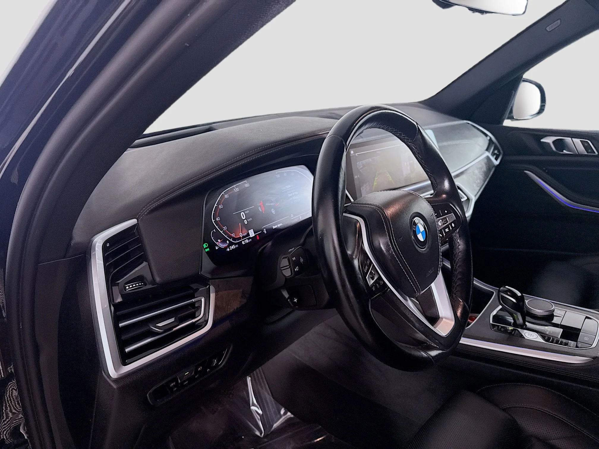 Used 2023 Black Sapphire Metallic BMW sDrive40i image 19