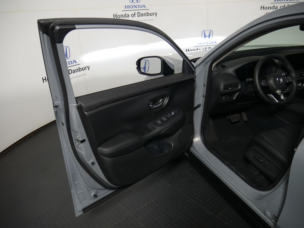 New 2027 Urban Gray Pearl Honda EX-L image 10