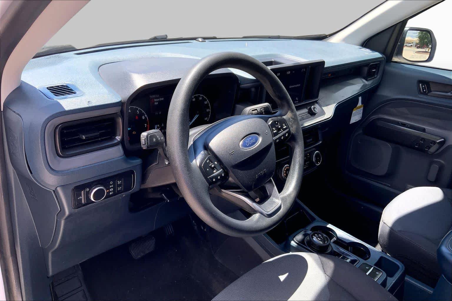 Used 2024 Oxford White Ford XL image 18