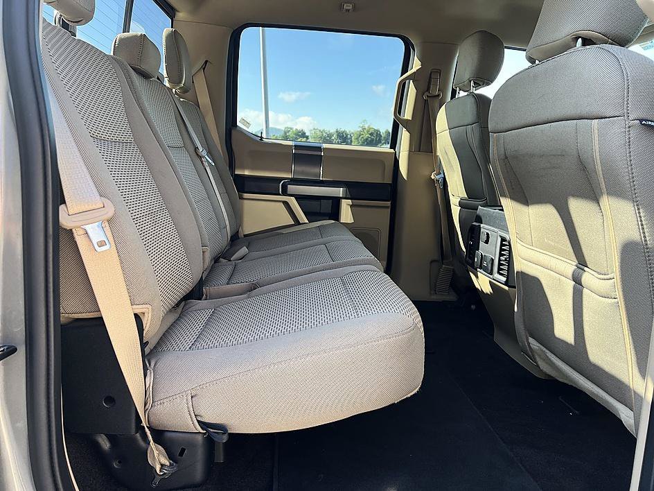 Used 2020 Silver Spruce Metallic Ford XLT image 20