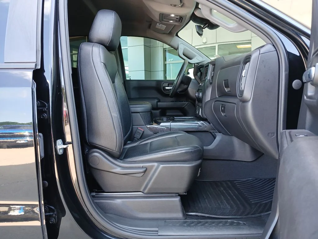 Used 2024 Black Chevrolet Custom Trail Boss image 29
