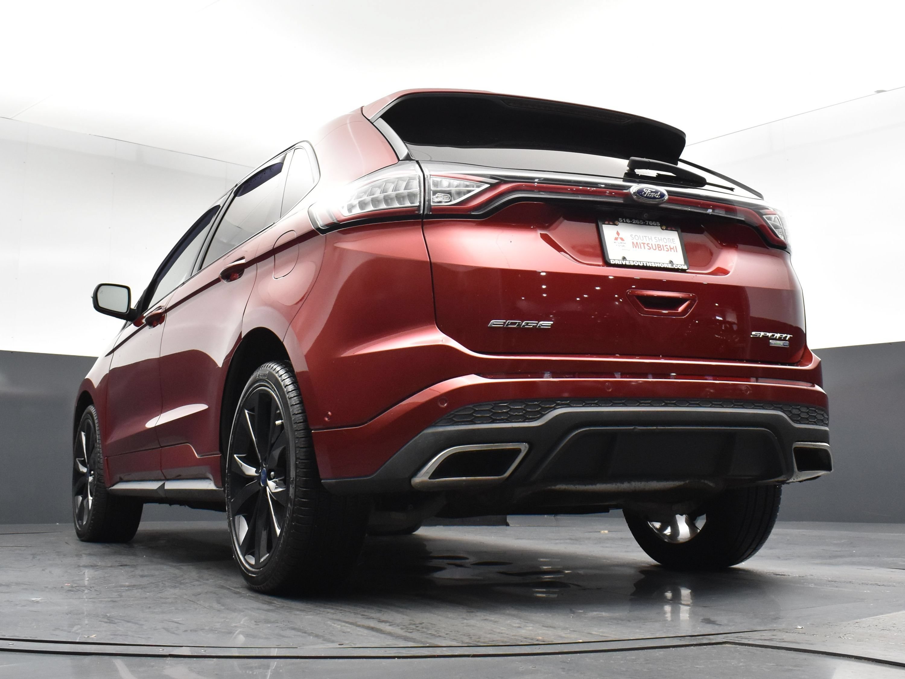Used 2016 Red Ford Sport image 19