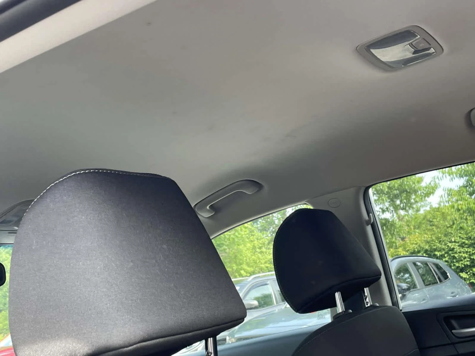 Used 2019 Sparkling Silver Kia LX image 13