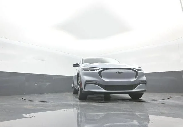 New 2026 Glacier Gray Metallic Tri-coat Ford Select image 33