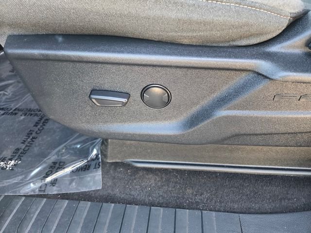 Used 2024 Black Ford XLT image 11