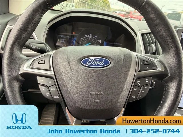 Used 2023 Gray Ford SEL image 16