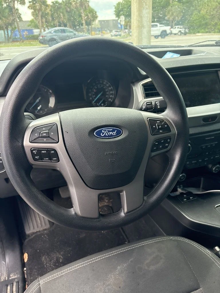 Used 2020 White Ford XLT image 7