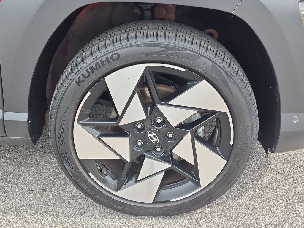 2024 Hyundai Kona Limited - Photo 9