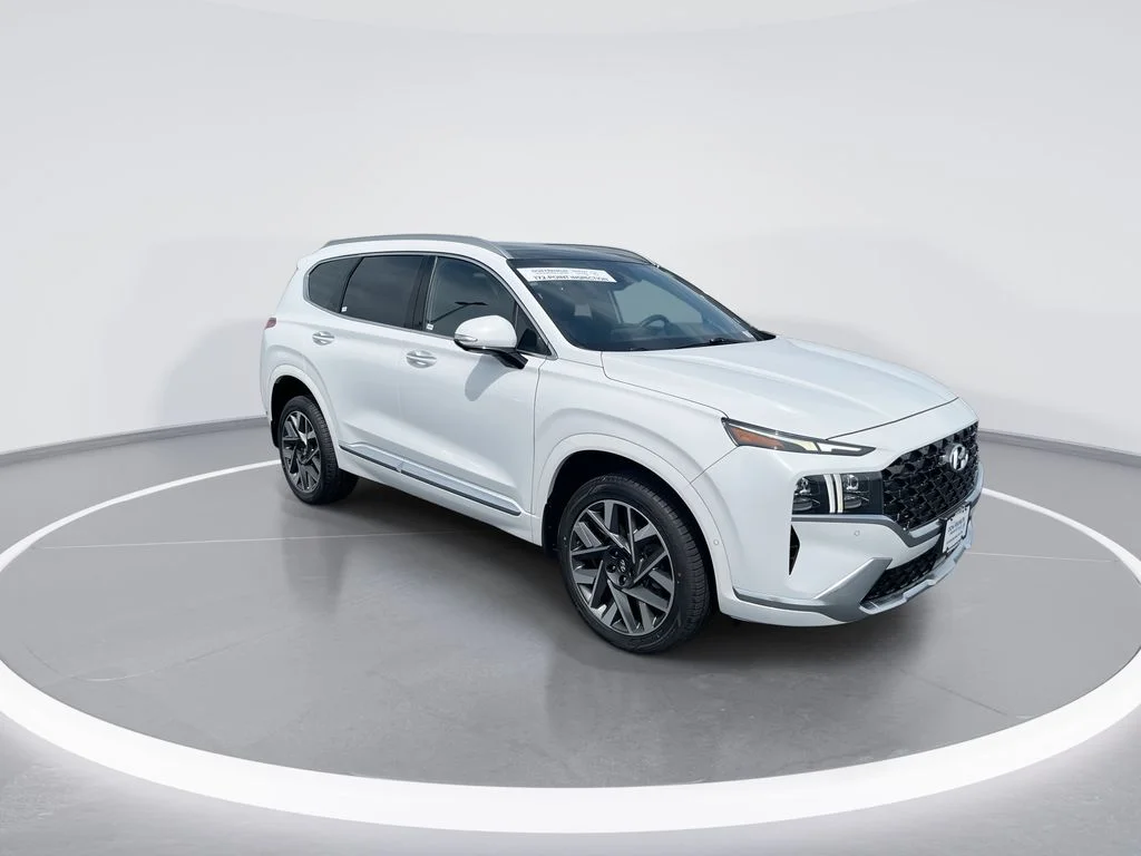 Used 2023 White Hyundai Calligraphy image 2