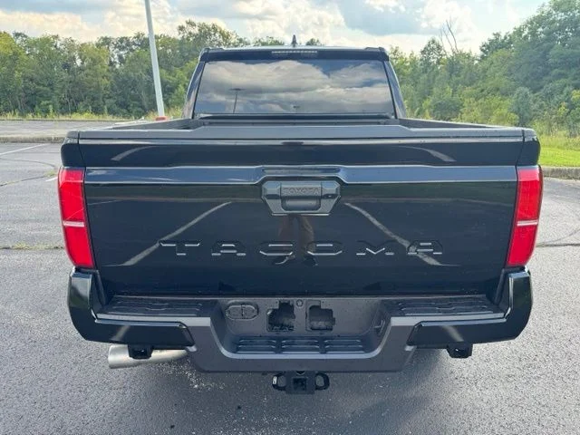 New 2026 Black Toyota SR5 image 4