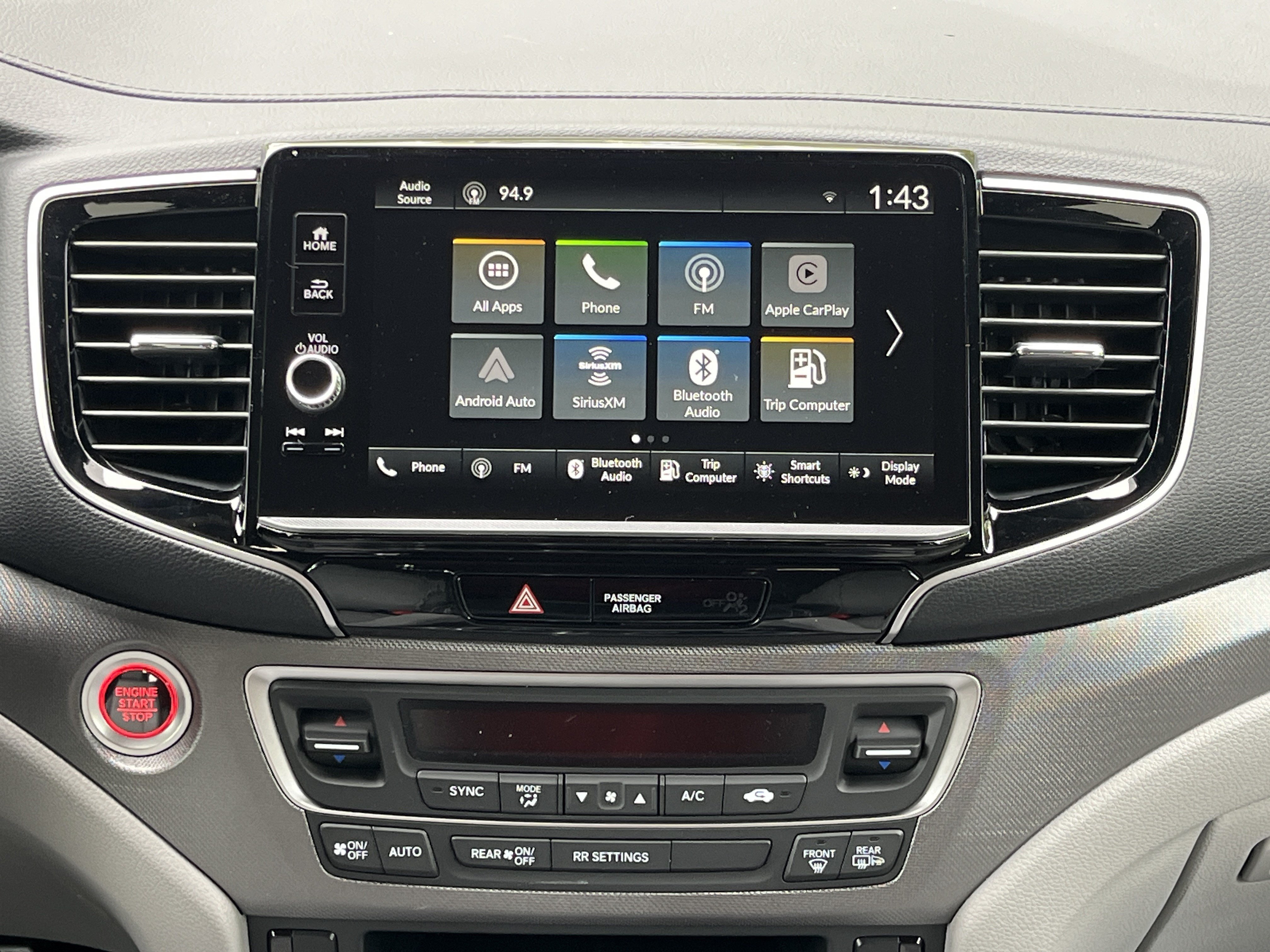 New 2026 Platinum White Pearl Honda RTL image 4
