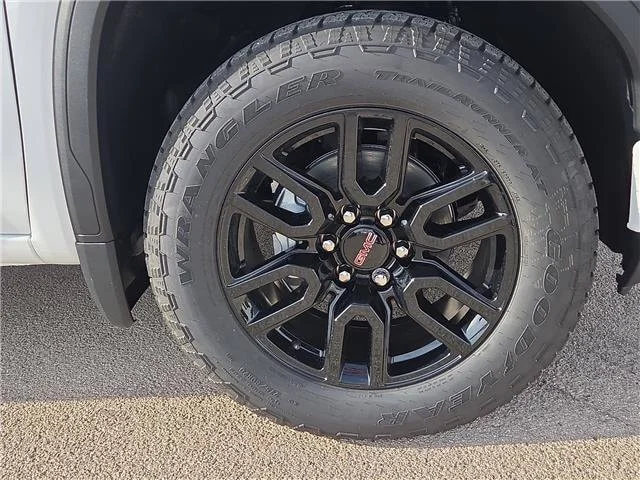 New 2026 Summit White GMC Pro image 7
