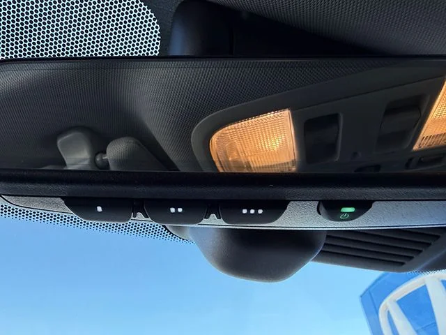 2021 Honda Accord Touring - Photo 20