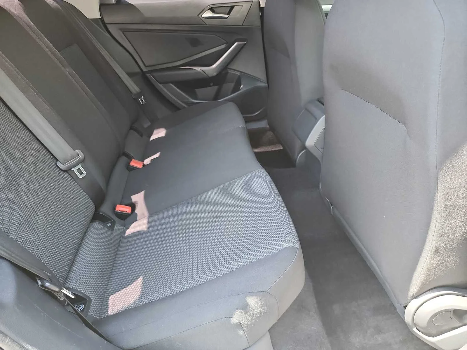 Used 2021 Platinum Gray Metallic Volkswagen S image 17