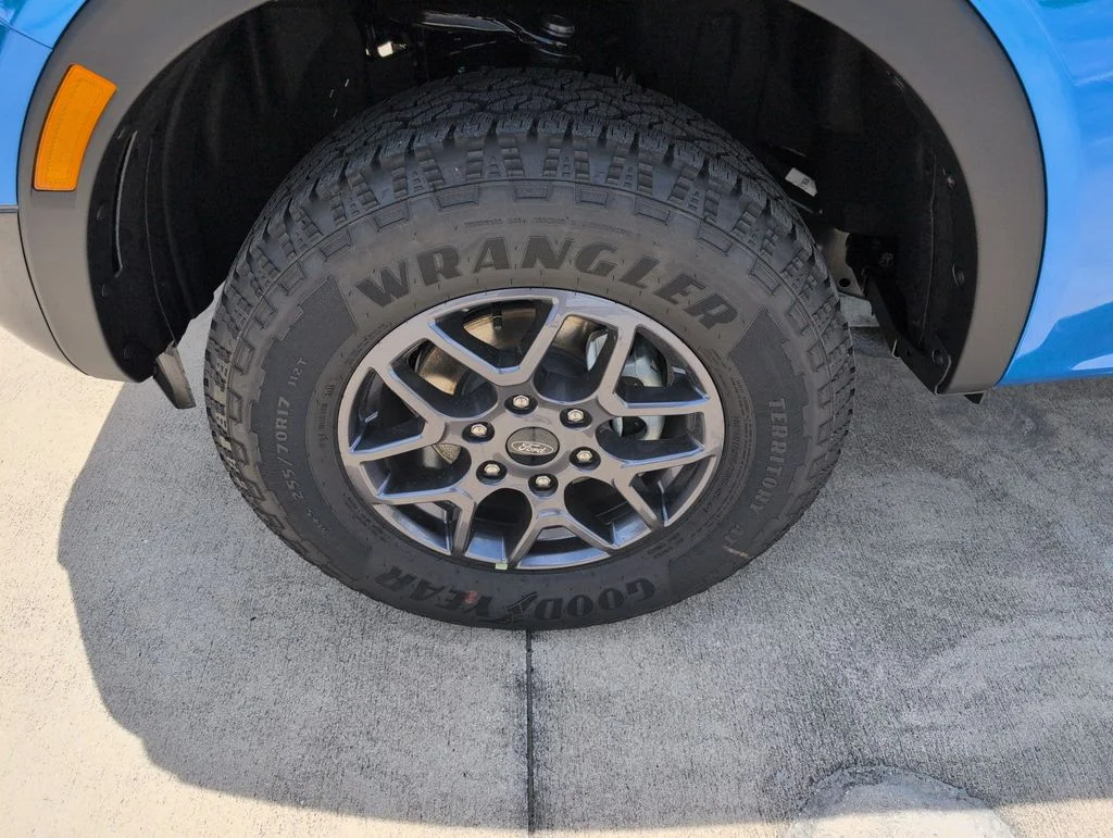 New 2026 Blue Ford XLT image 17