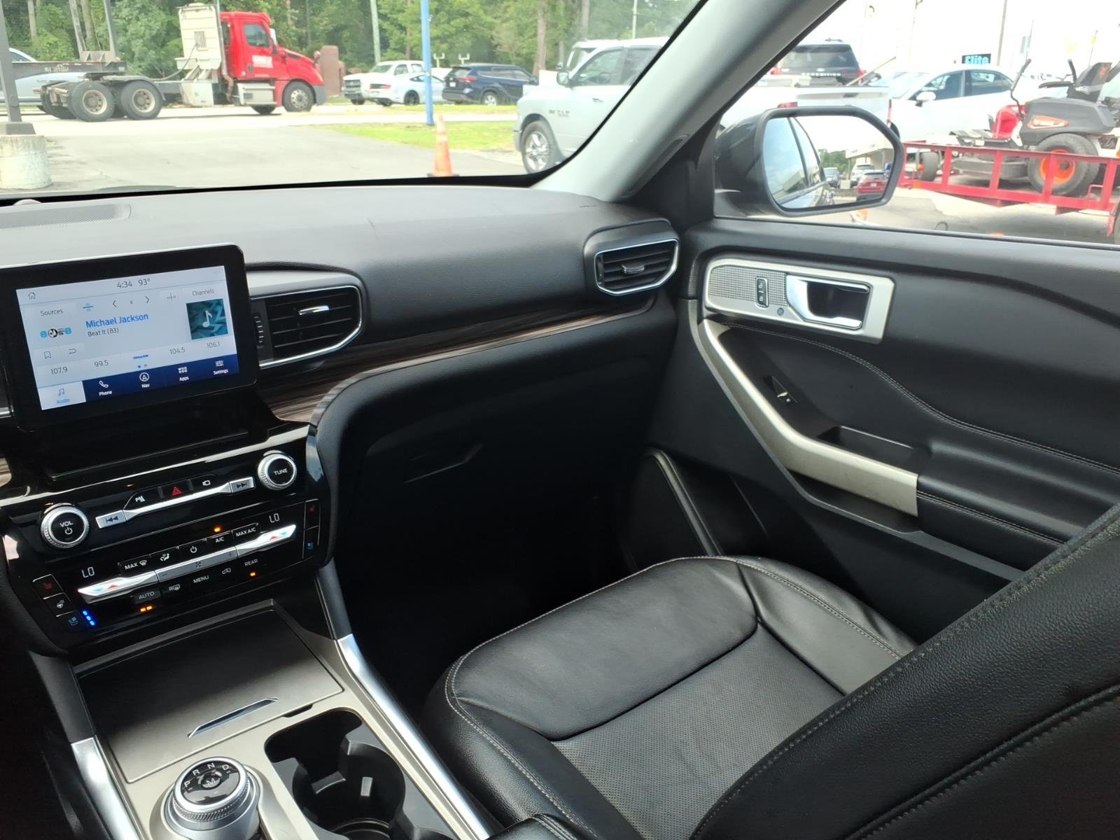 Used 2021 Gray Metallic Ford Limited image 14