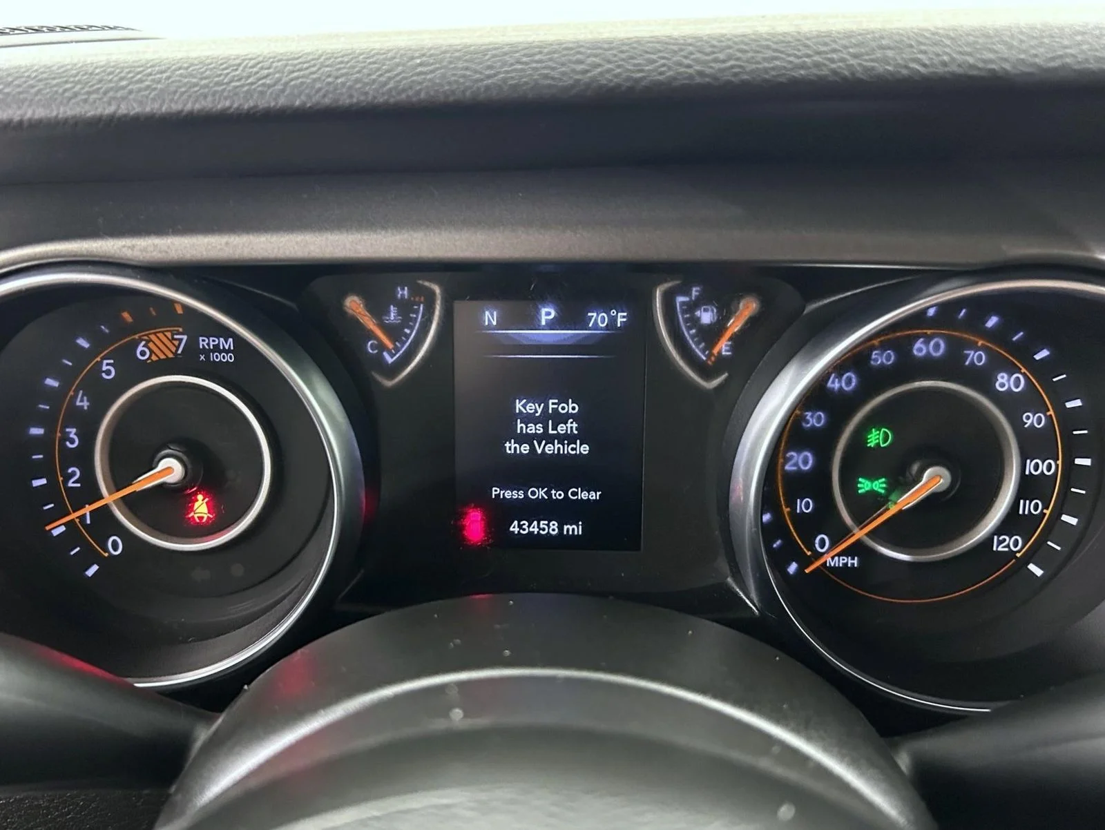 Used 2023 Black Jeep Sport S image 11