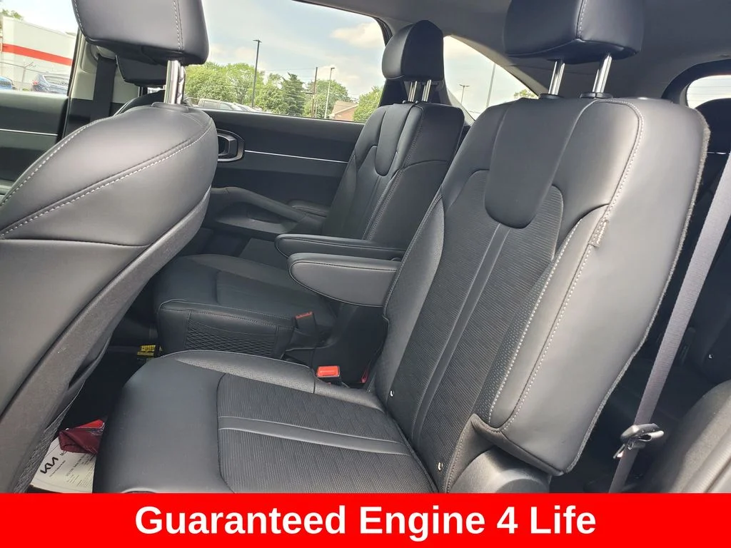 Used 2025 Green Kia EX image 32