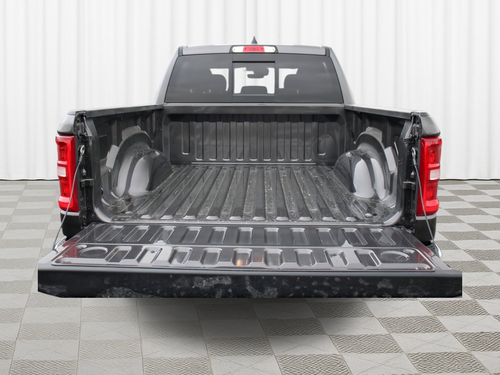 New 2026 Granite Crystal Metallic Clearcoat RAM Big Horn image 24