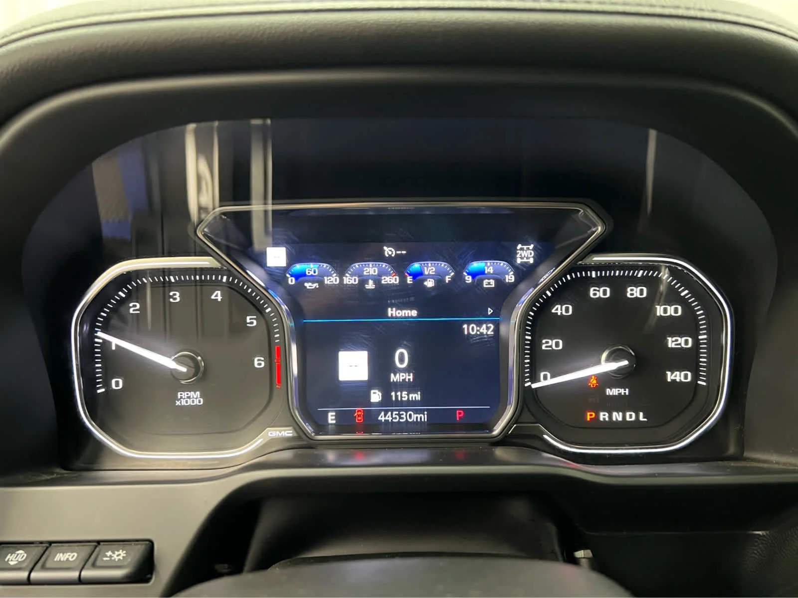 Used 2021 Dark Sky Metallic GMC AT4 image 17