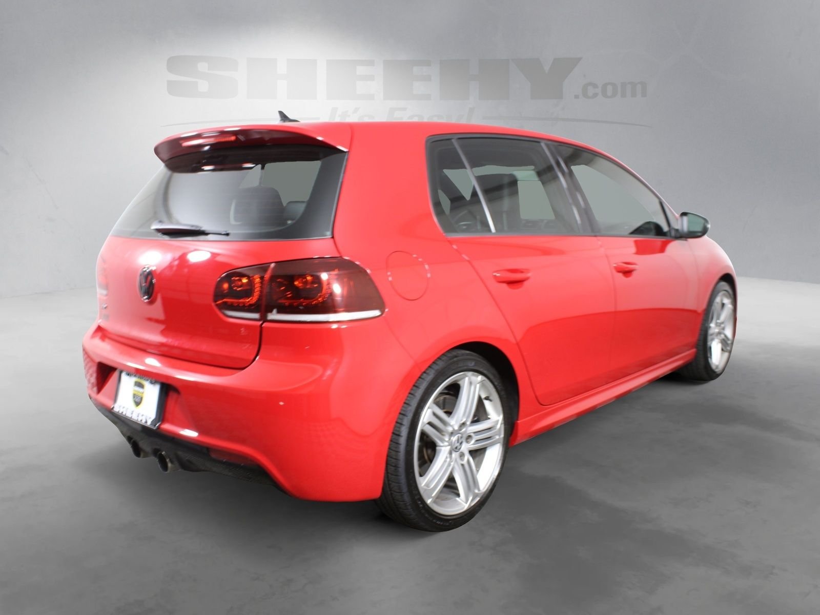 Used 2012 Red Volkswagen R image 12