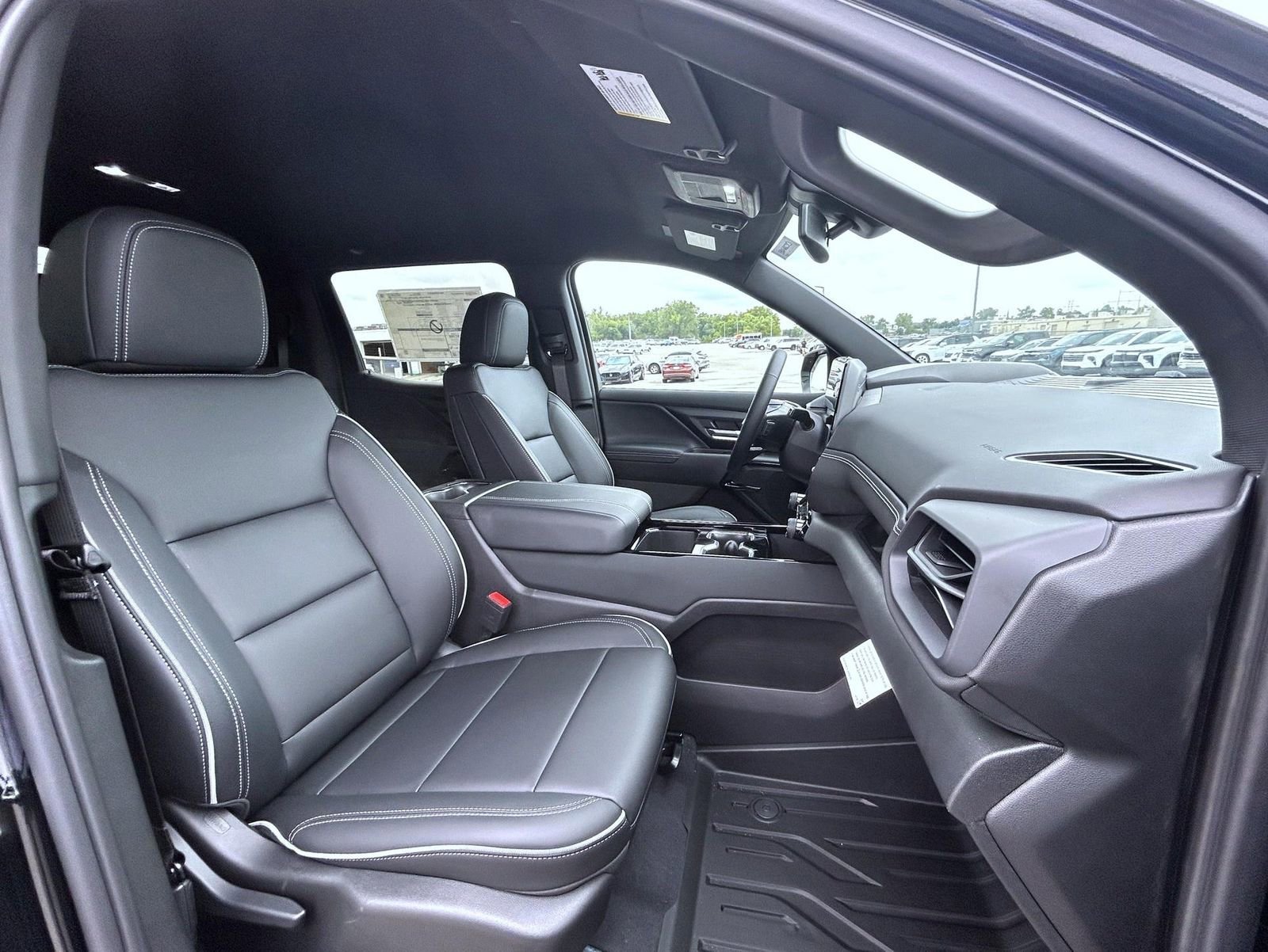 2026 Chevrolet Silverado EV LT - Photo 15