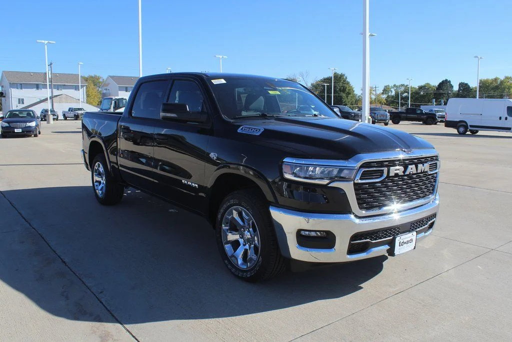 2026 RAM 1500 Big Horn/Lone Star 4x4 Crew Cab 5'7's photo