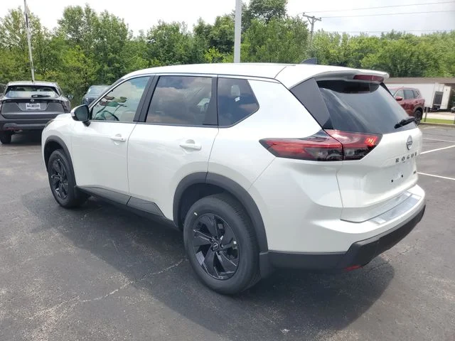 New 2026 Everest White Pearl TriCoat Nissan SV image 3