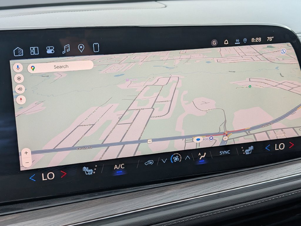 2026 Chevrolet Suburban LT - Photo 20