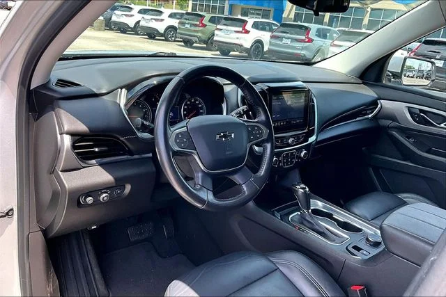Used 2020 Silver Chevrolet LT image 14