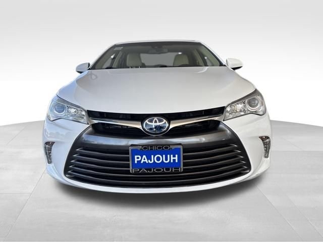 Used 2017 White Toyota XLE image 2